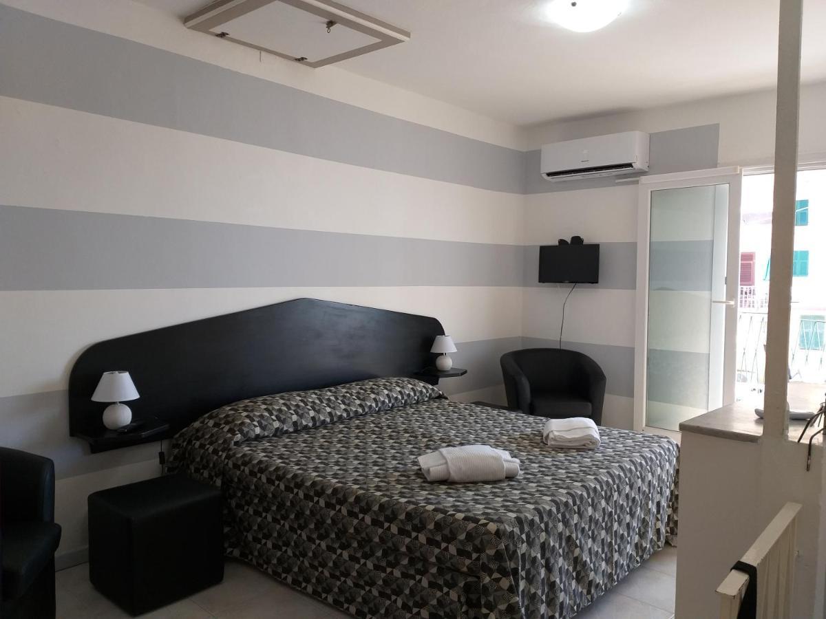 Aa Ciasea Duu Pintuu Apartment Riomaggiore Exterior foto
